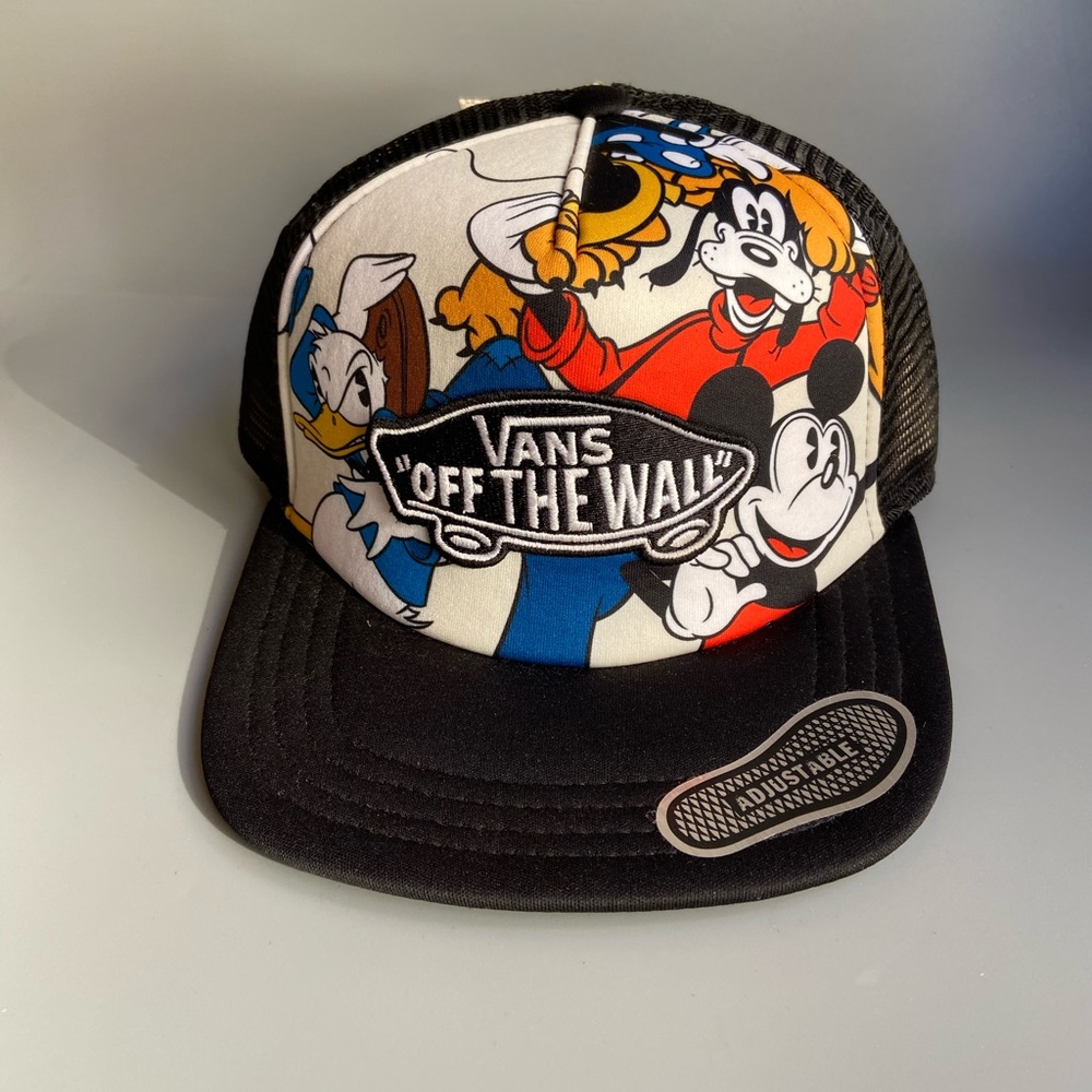 Disney Vans SnapBack BNWT